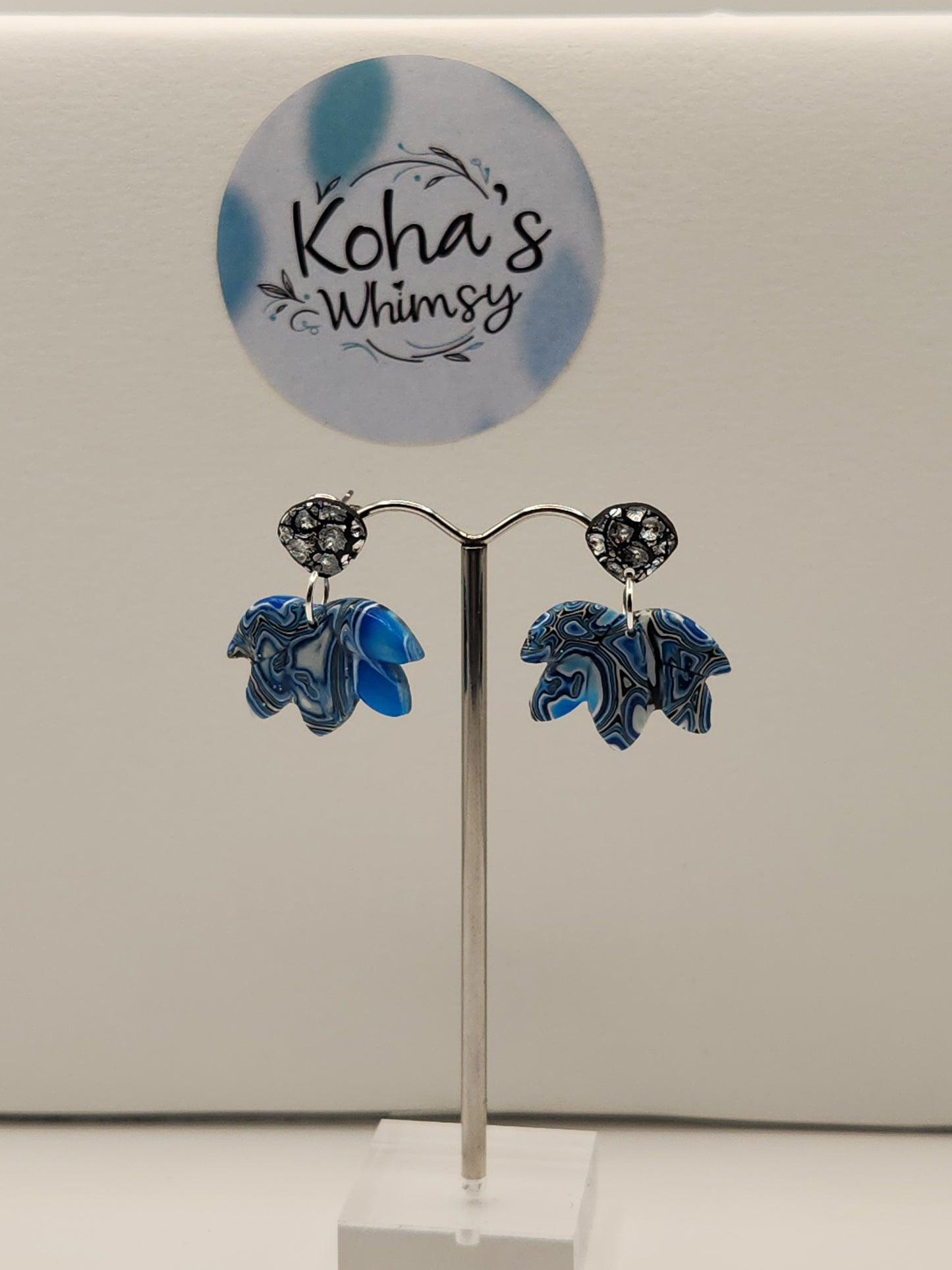 Shore Pool Small Lotus Bloom Stud Earrings