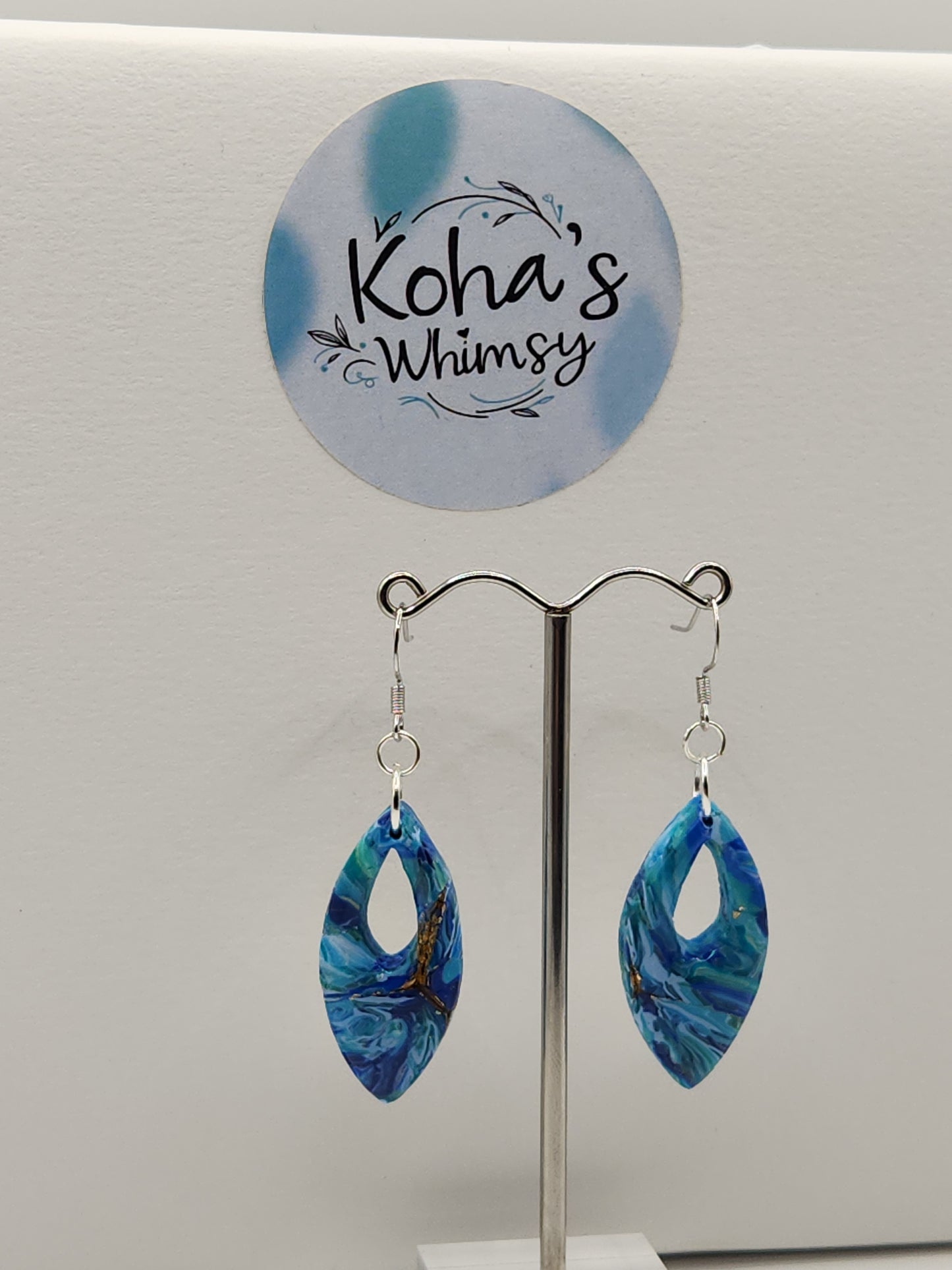 Sea Dreams Small Pointed Ellipse Dangle Earrings