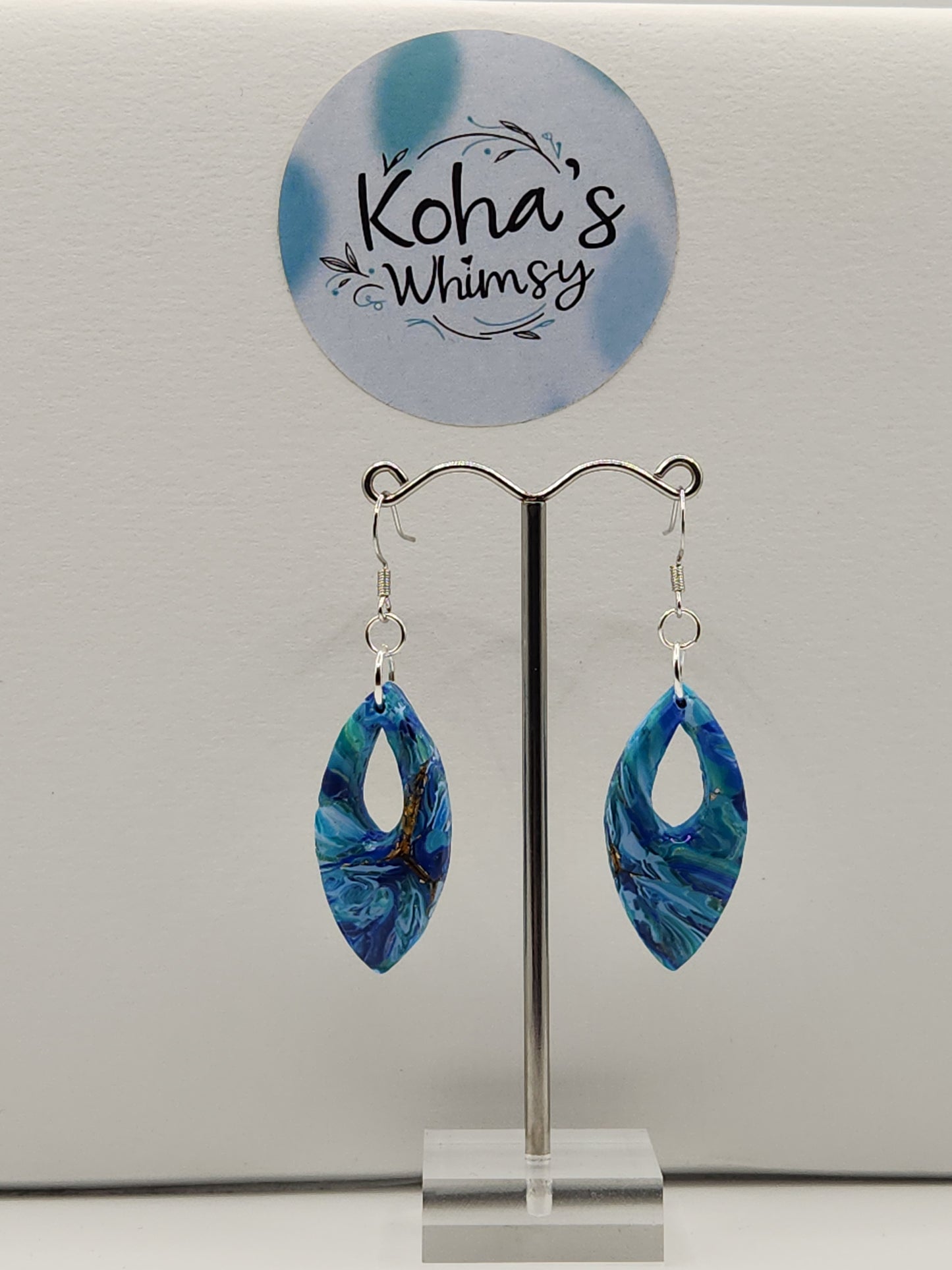 Sea Dreams Small Pointed Ellipse Dangle Earrings