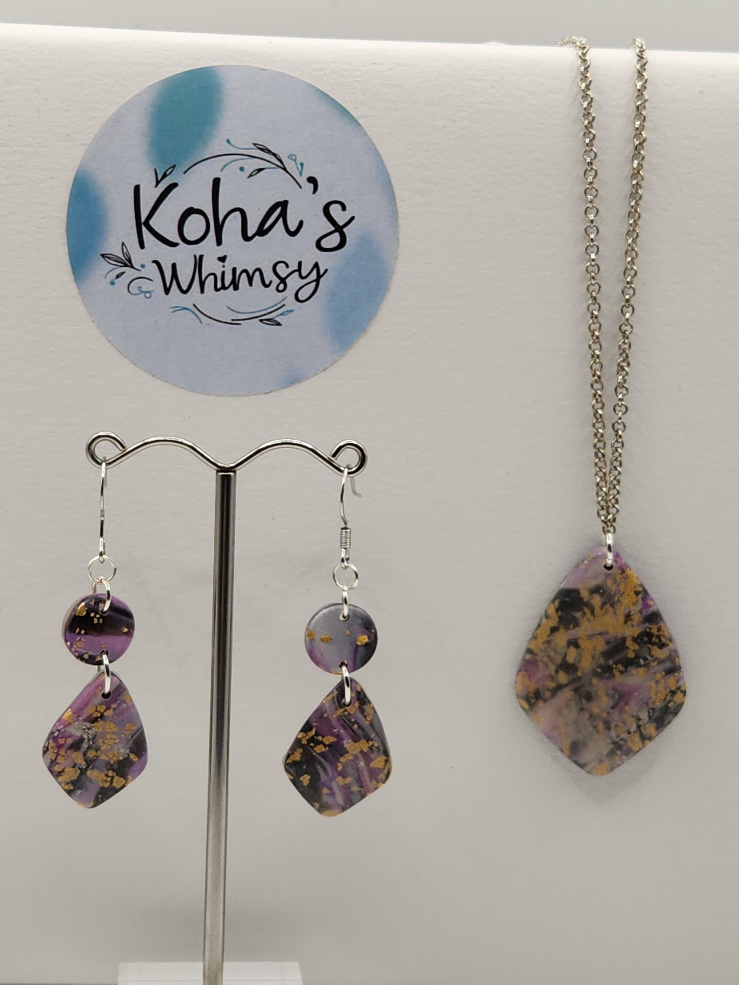 Indigo Shimmer Jewellery Set - Diamond Earrings & Diamond Pendant