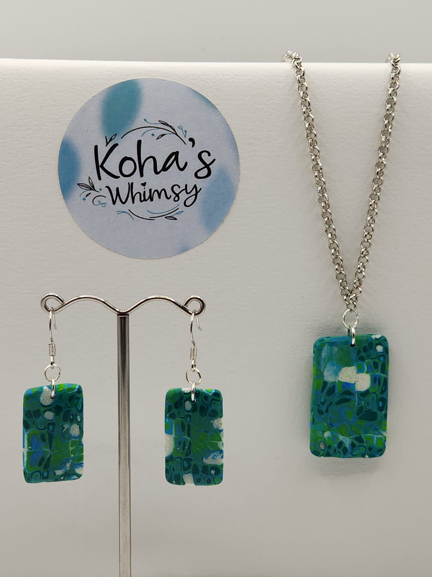 Shades of Green Jewellery Set