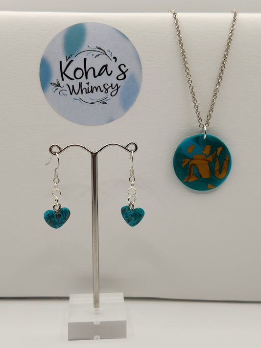 Golden Inlay Jewellery Set