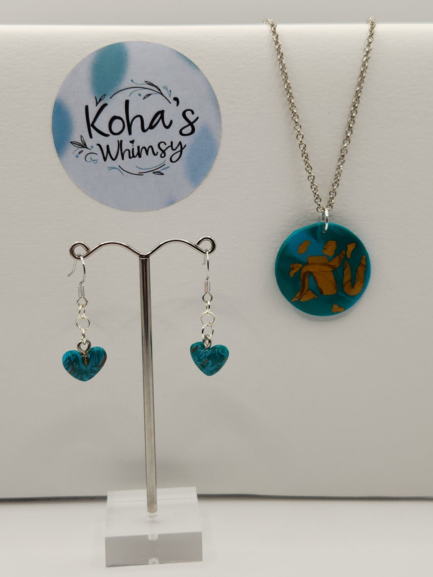 Golden Inlay Jewellery Set