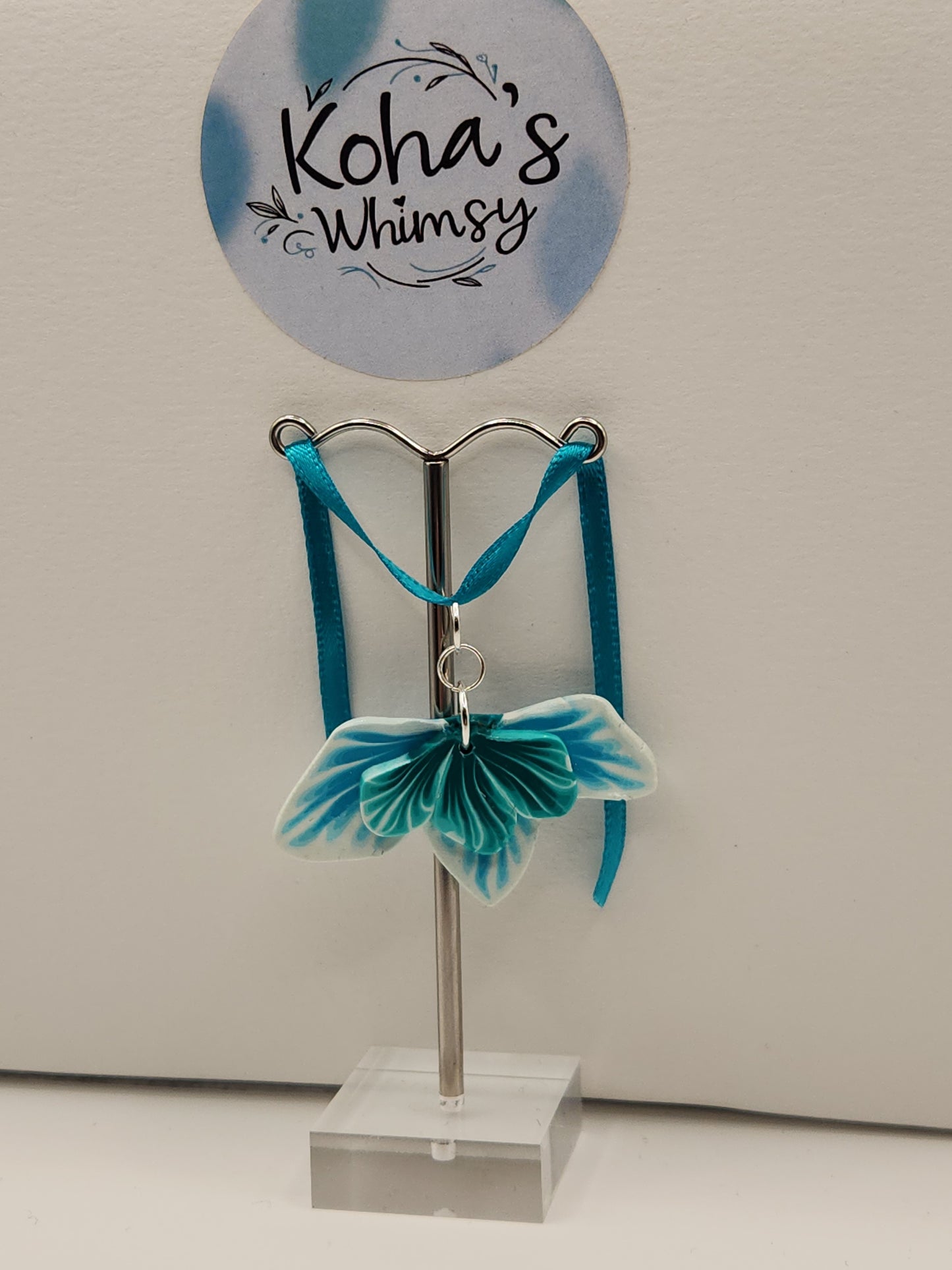 Teal Leaves Large Pendant