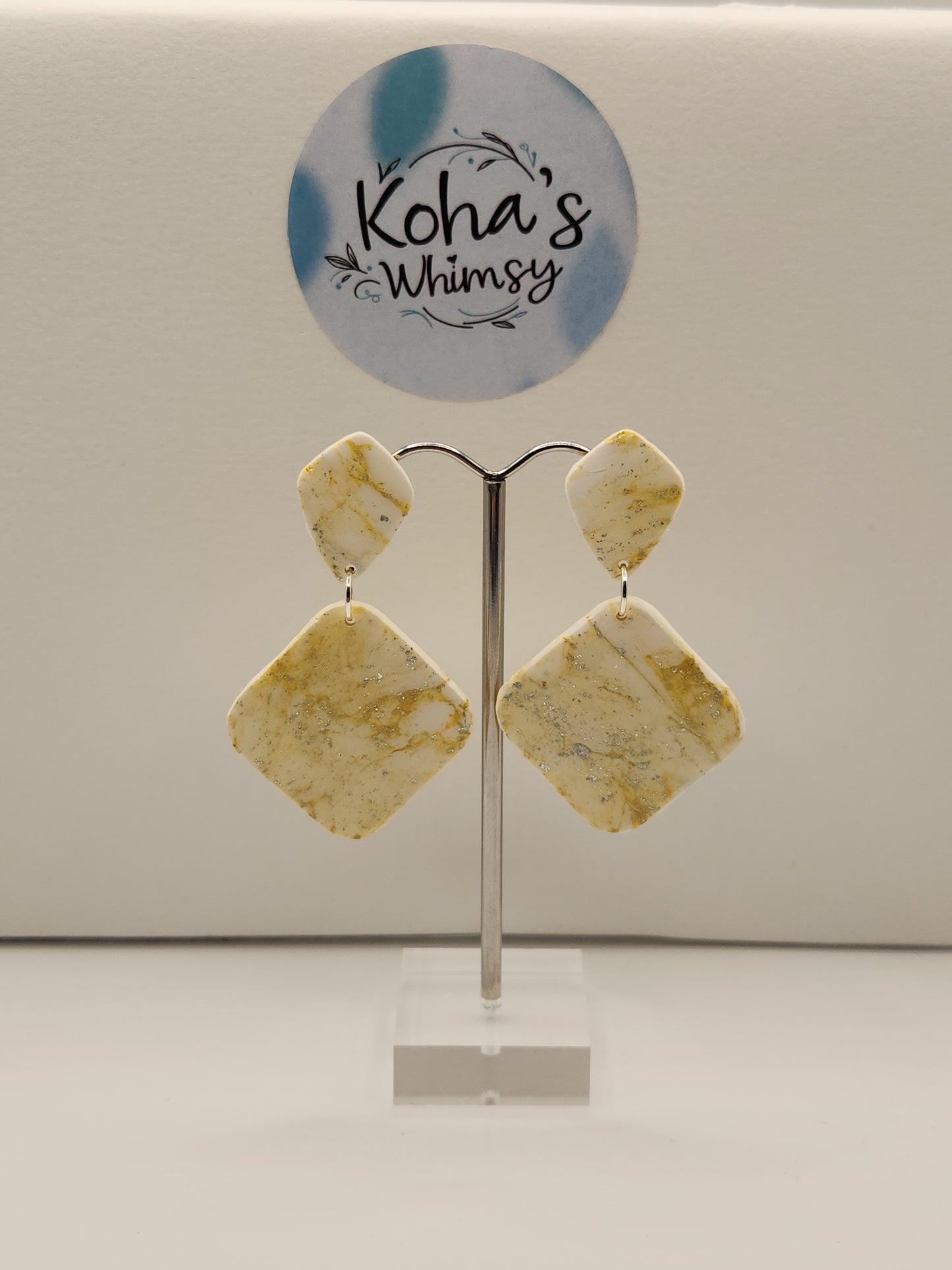 Lemon Howlite Large Rounded Diamond Stud Earrings