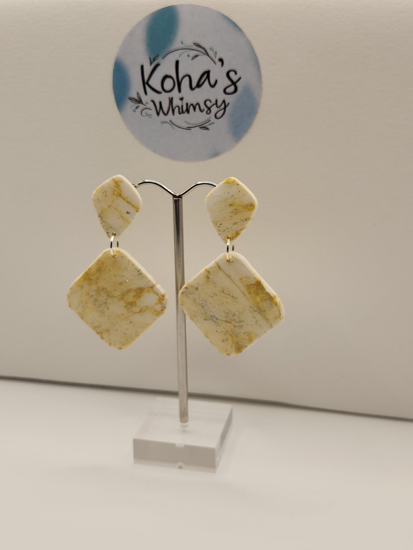 Lemon Howlite Large Rounded Diamond Stud Earrings