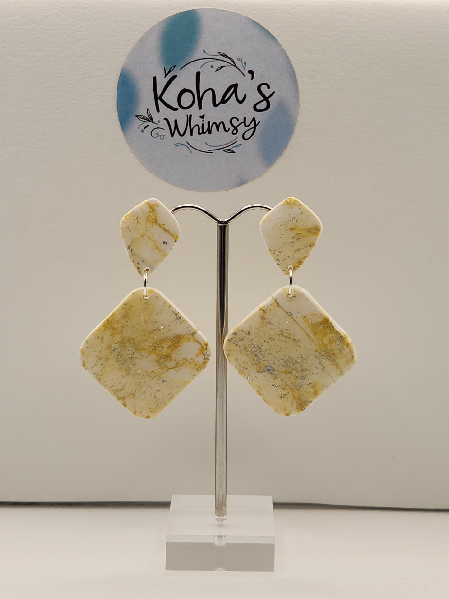 Lemon Howlite Large Rounded Diamond Stud Earrings