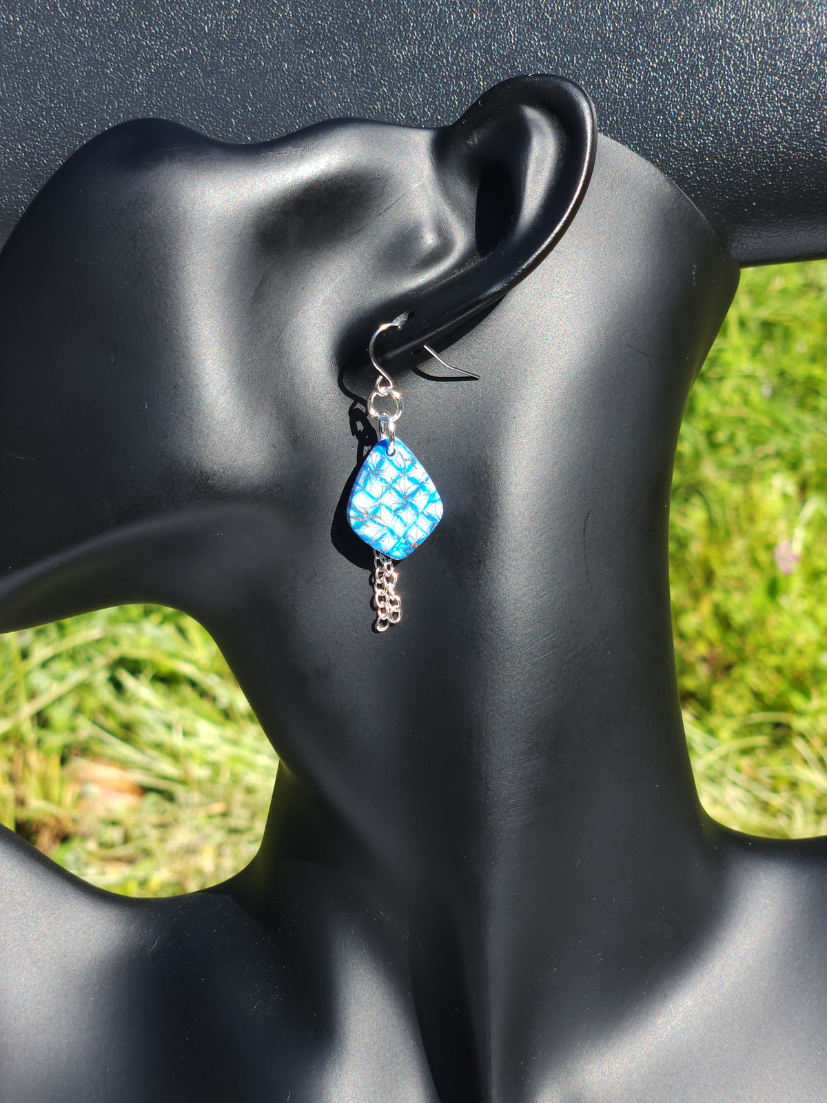 Azure Prism Diamond Drops