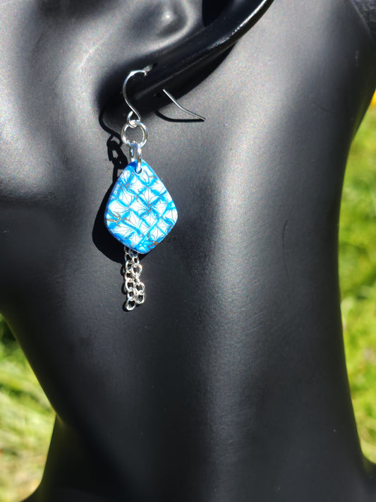 Azure Prism Diamond Drops
