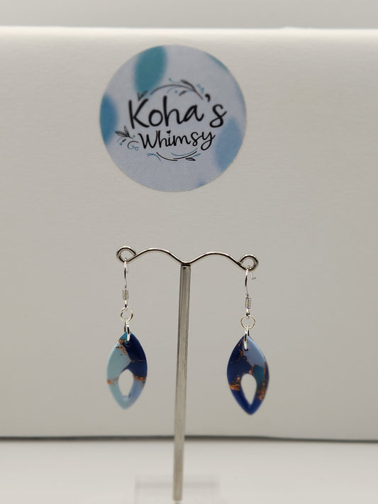 Ocean Vibes Small Pointed Ellipse Dangle Earrings